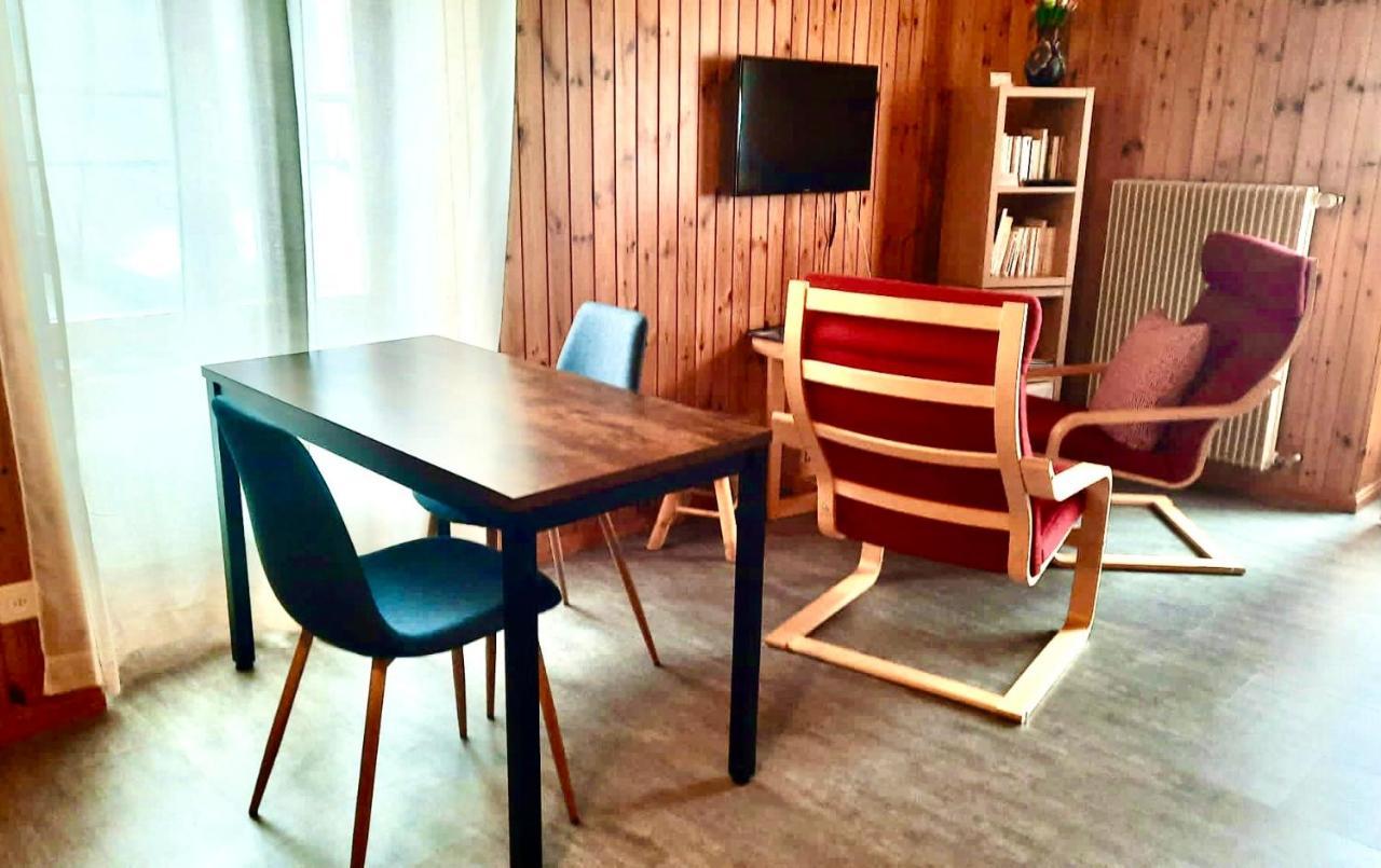 Au Village D'Evolene, Tres Joli Studio Calme Et Ensoleille ภายนอก รูปภาพ